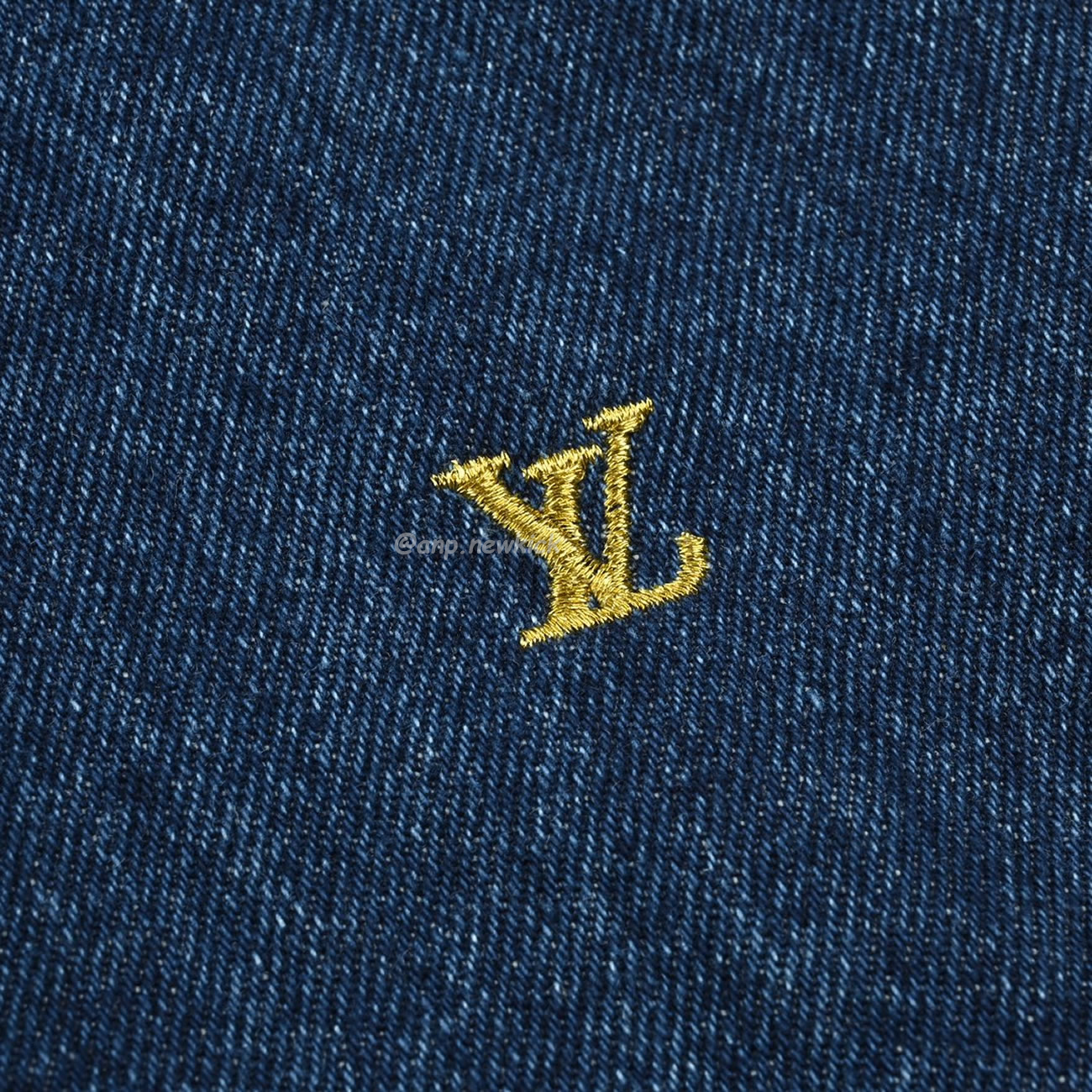 Louis Vuitton Embroidered Logo Denim Shorts (8) - newkick.vip